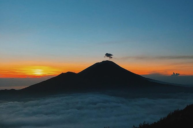 Mount Batur Volcano Sunrise Trekking With Ubud Rice Terrace - Who should book this Mount Batur sunrise + Ubud add-on?