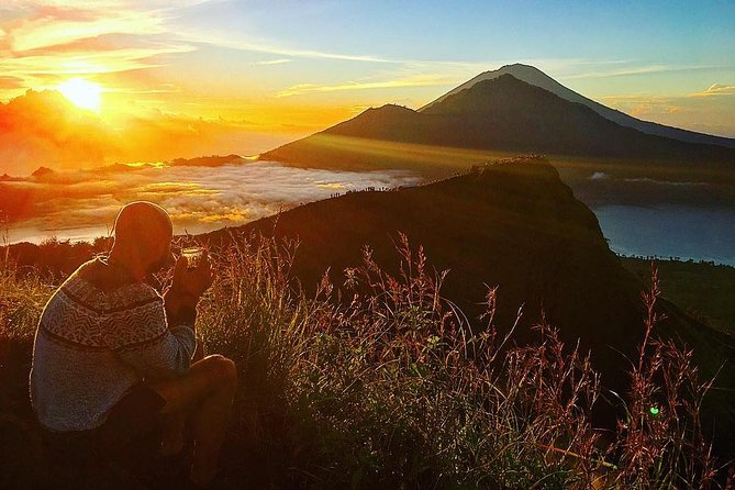 Mount Batur Volcano Sunrise Trekking With Ubud Rice Terrace - The climb plan: briefing, safety, and reaching the top area