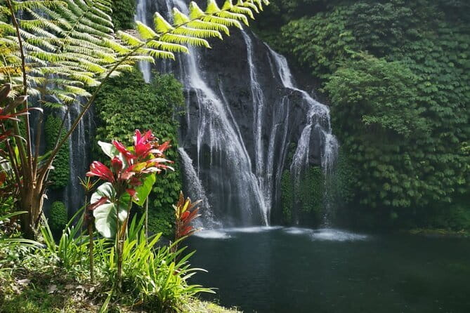 Munduk Twin lake Trekking, Ulun Danu Beratan & Hidden Waterfall - A practical route from Ubud to Bedugul’s lake temple