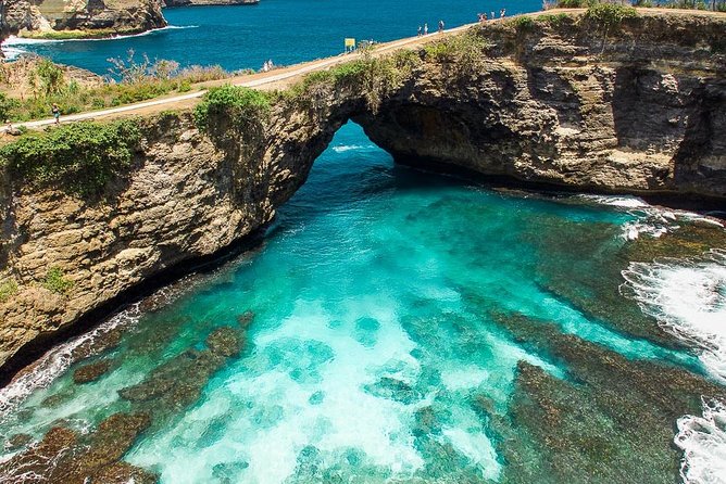 Nusa Penida Snorkeling & Kelingking Tour - Crossing to Nusa Penida: you’ll meet your match with a name sign