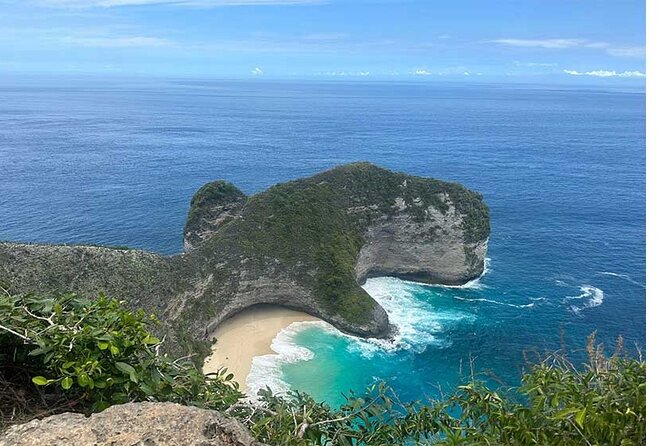 Nusa Penida Trip with Snorkeling all-Inclusive - Lunch on Penida: fuel for snorkeling without breaking the schedule