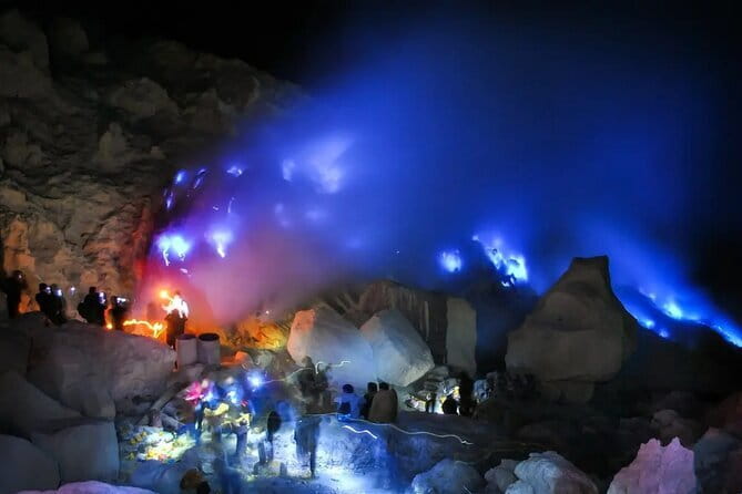 Overnight Mount Ijen Blue Fire Trekking Tour From Bali - Key things you’ll notice on this Mount Ijen overnight tour
