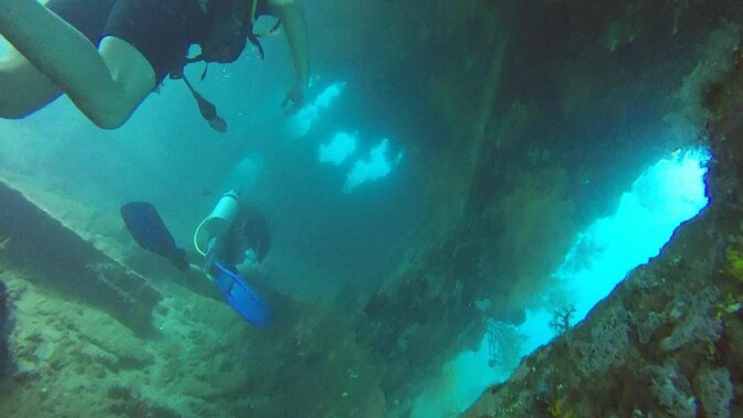 Padi Discover Scuba Diving In Amed Bali - PADI Discover Scuba in Amed: what makes this intro different?