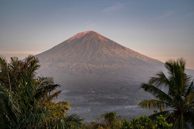 Private Bali Instagram Gate of Heaven Temple Tour and Breakfast - Guides and service: the human part that makes it enjoyable