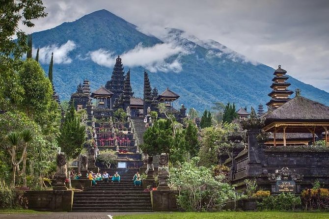 Private Bali Tour: Kintamani Volcano and Besakih Temple - Stop 4: Kintamani and the Mount Batur view, where the lunch view actually works