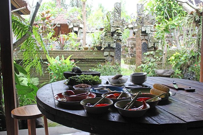 PRIVATE Balinese Cooking Class in Ubud with Dewa with Transfers - From Pastes to Plates: How the Meal Showcases Balinese Flavor