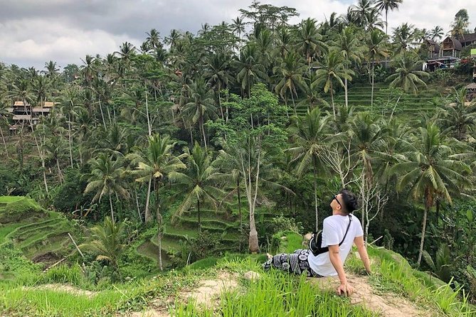 Private Custom Tour: 10-hour Tailor Made Tour of Bali - South and cliff temples: Uluwatu, Kecak and Fire Dance, and Padang Padang