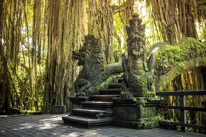 Private Customize Ubud Day Tour With Experienced Driver - Tirta Empul and Saraswati Temple: sacred water and a quieter kind of beauty