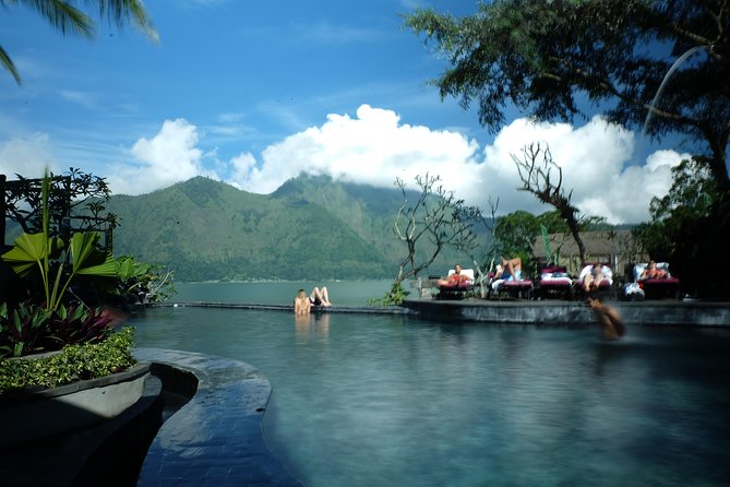 Private Full-Day Bali Sightseeing Tour with Pickup and Lunch - Sacred Monkey Forest Sanctuary: conservation mission plus common-sense safety