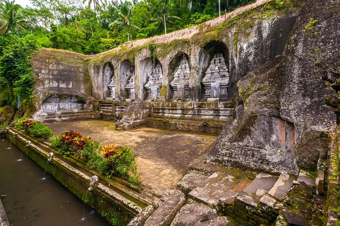 Private Full-Day Tour: Balinese Temples and Rice Terraces - Tirta Empul: the holy water purification ritual you can join