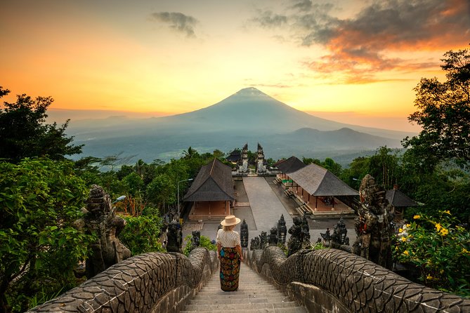 Private Tour: Heaven Gate Temple, Tirta Gangga and Blue Lagoon Snorkeling - Tirta Gangga water palace: where the day slows down