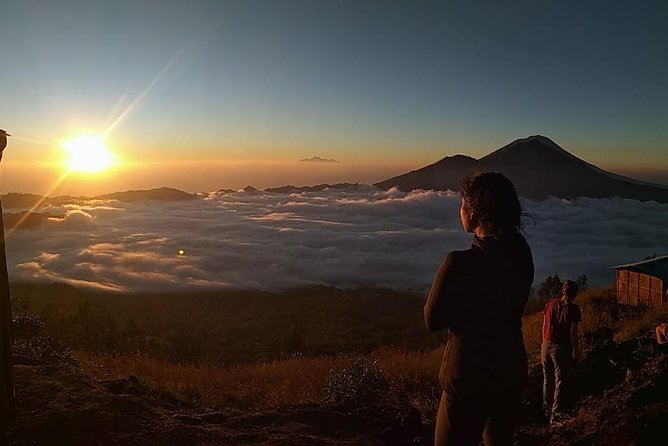 Private Tour : Mount Batur Sunrise Trekking With Private Guide - The early start: how pickup works from Ubud (and why hotels can be a headache)