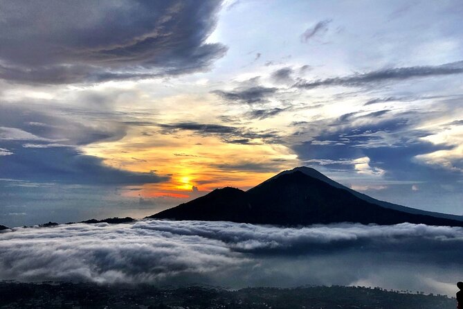 Private Tour : Mount Batur Sunrise Trekking With Private Guide - The descent: where shoes and footing do the real work