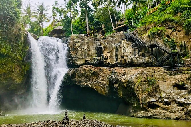 Private Ubud Tour: Monkey Forest, Waterfall & Rice Terrace - Monkey Forest and the rules you’ll thank yourself for