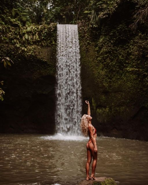 Private ubud tour Rice teracce, temple & Secret waterfall - Sacred Monkey Forest Sanctuary: Temples and Macaques Up Close