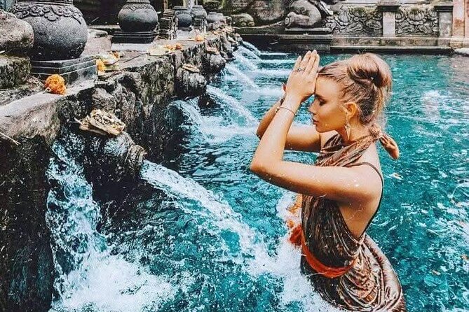 Private ubud tour : Temple Bathing + Mount Batur + Rice Terrace. - Manuaba Waterfall: The Quiet Jungle Reset Before You Head Back