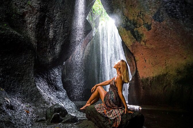 Private Ubud Tour: Waterfall, Rice Terrace & Monkey Forest - Sacred Monkey Forest Sanctuary: lively, not just a photo stop