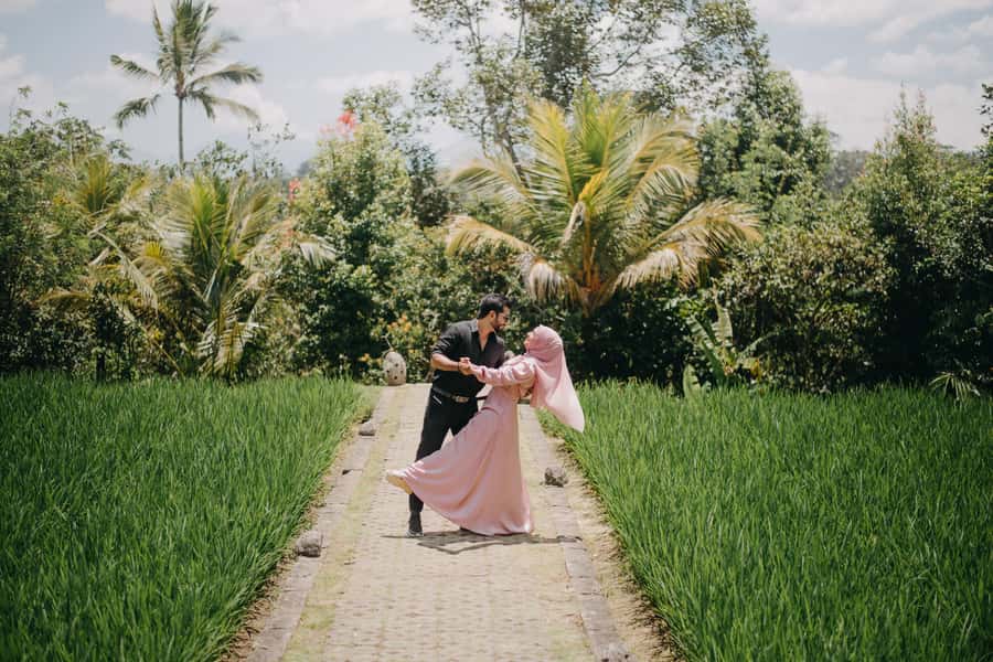Private Ubud Tour With Professional Photographer with Edit - The photo package: full-frame shooting and Google Drive delivery