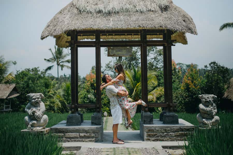 Private Ubud Tour With Professional Photographer with Edit - Pepito Market Andong is the anchor point for your 4 hours