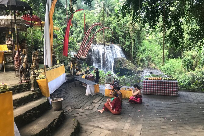 Purification Holy Bath at Beji Gria Waterfall - Temple Ritual at Beji Griya: What You’re Actually Signing Up For