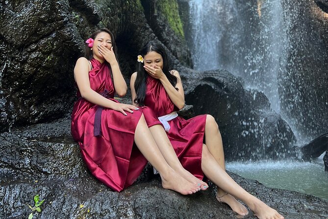 Purifications at Beji Griya Waterfalls - Respectful Behavior: The Ritual Is the Point