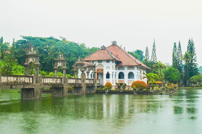 Royal Karangasem Heritage Tour - Lunch on your own: plan for timing and local flavor