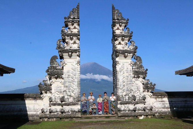 See The Gate of Heaven at Lempuyang Temple in Bali - Private guide and photo help: why the small details matter