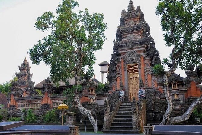Shore Excursion Cruise Ship from Benoa and Celukan Bawang Port - Ubud in the middle of the day: culture, art, and jungle scenery without the long layover
