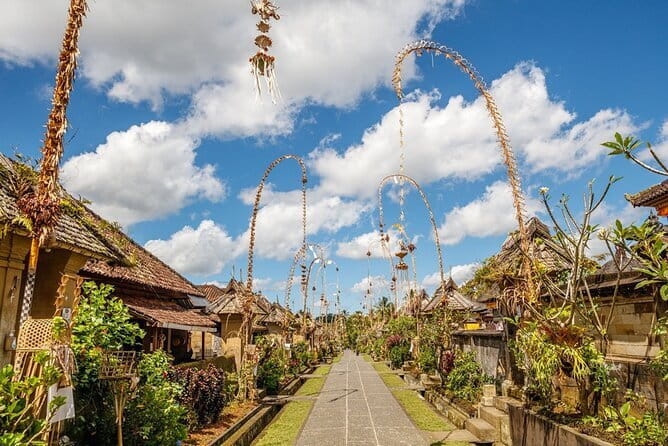 Sidemen Highlights Day Tour - Sidemen rice field walk: easy footing and big views
