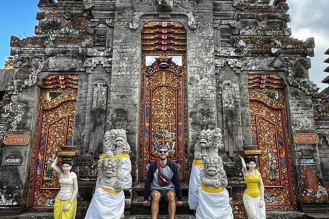 Tanah Lot - Ulun Danu Beratan Temple - Scenic Countryside Tour - Ulun Danu Beratan Temple: Lake Views With Real Atmosphere
