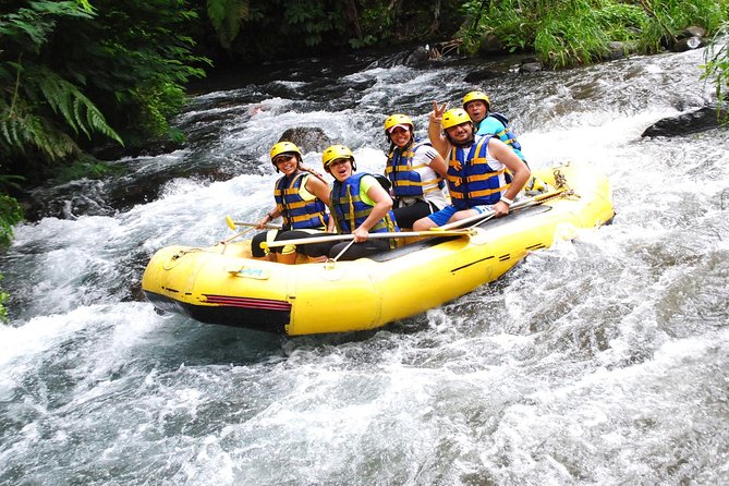 Telaga Waja River White-Water Rafting with Buffet Lunch - Entering the raft route: Getting your bearings before the rapids