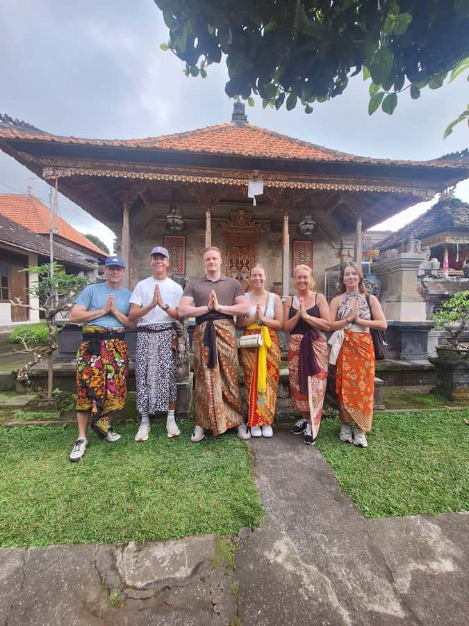 The Authentic Balinese Cooking Experience - Farm tour and fruit harvesting: meet the ingredients before the spice work