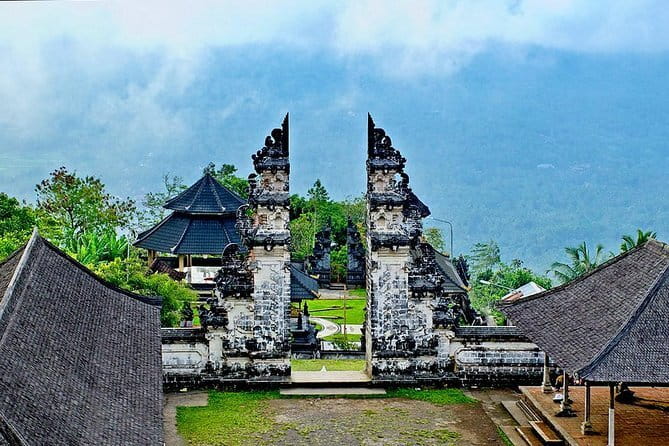 The Gate Of The Heaven Bali with Top Places To Visit In The East of Bali - 3:30 a.m. pickup: how this day really starts