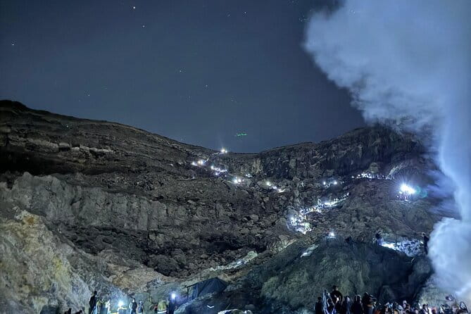 The Majestic Mount Ijen Sunrise Trekking From Bali - Guide Energy Makes a Real Difference on Ijen