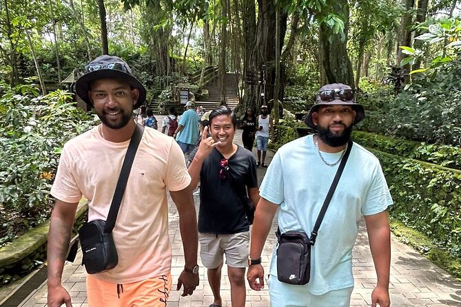 Top Ubud Attractions: Private Full-Day Guided Tour - Ubud Art Market: Souvenirs, Textiles, and Quick Browsing
