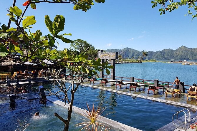 Trunyan Cemetery, Hot Spring, Penglipuran Village, and Waterfall Tour - Stop 2: Batur Natural Hot Springs for a Reset