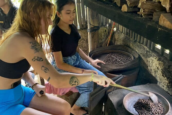 Ubud 1 Day Private Tour - Tirta Empul Temple in Manukaya Village: Spiritual Place, Not a Set