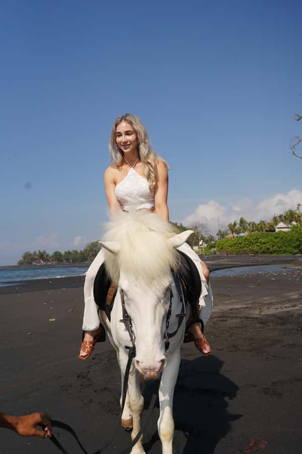 Ubud: 1 Hour Beach Horse Riding with Transfer - Key Highlights Worth Your Time