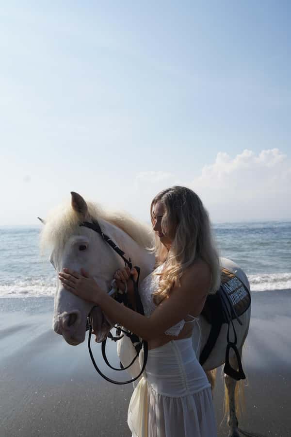 Ubud: 1 Hour Beach Horse Riding with Transfer - Should You Book This Ubud Beach Horse Riding Tour?