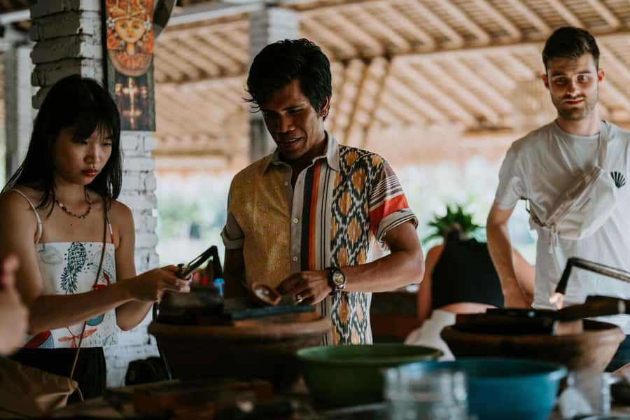 Ubud: Alas Arum Silver & Gold Workshop - The Hands-on Process: From Melting to Making It Wearable