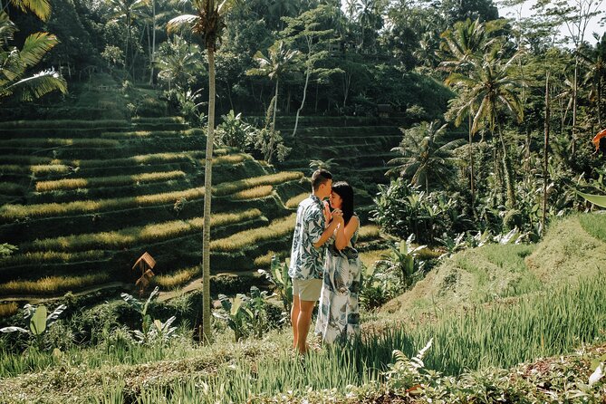 Ubud Art, Monkey Forest and Rice Terrace Tour - Stop 1: Agung Rai Museum of Art (ARMA) and Balinese-Style Art Viewing