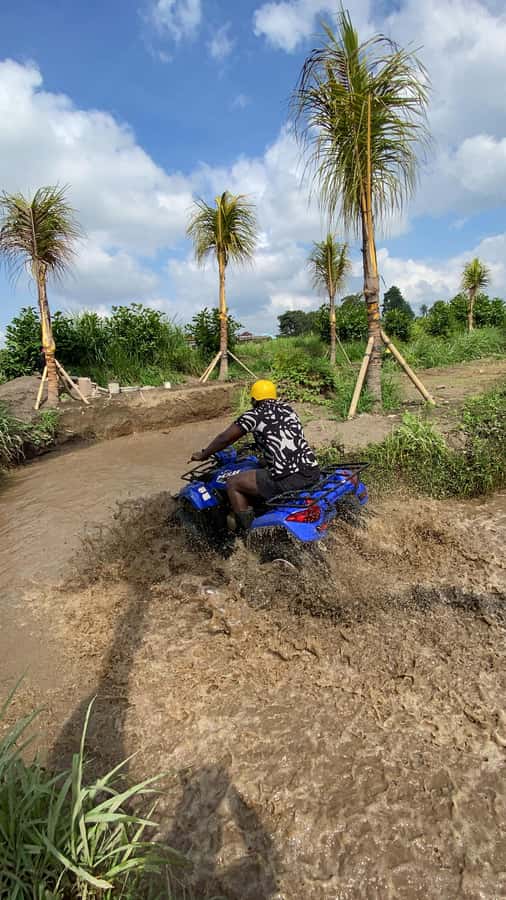 Ubud Atv Quad Bike and Water Rafting - Lunch, Towels, Lockers, and the Post-Raft Comfort Setup