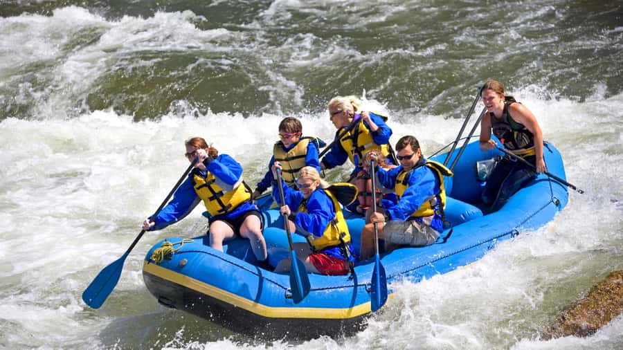 Ubud: Ayung River Rafting Include Lunch - The step-down and climb-back: the real workout