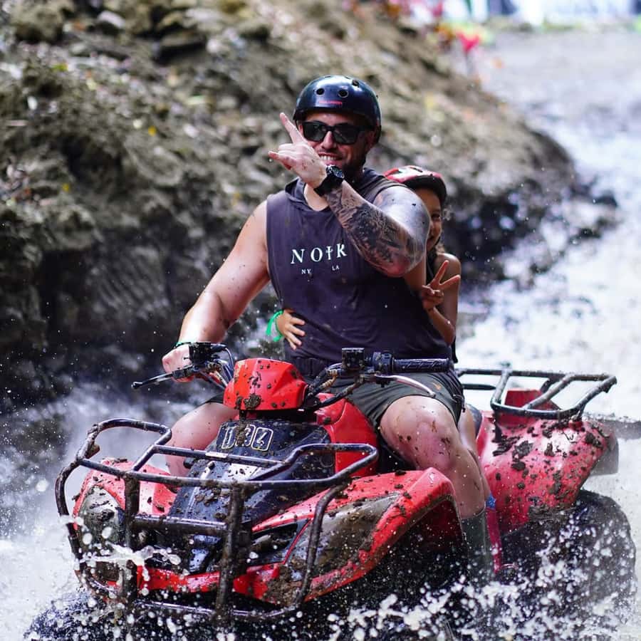 Ubud Bali ATV Alasan Adventure Gorila Cave & Cretya Pool Bar - Gorilla Cave stop: the scenic break in the middle