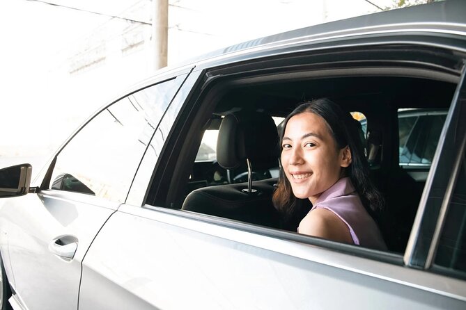 Ubud Bali Private Airport Transfers – Seamless & Stress-Free - Meeting the Driver: The Arrival Hall Game Plan