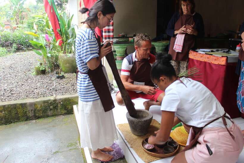 Ubud: Balinese Cooking Class and Market Tour - Morning Market Tour: How the “Real” Ubud Food Starts