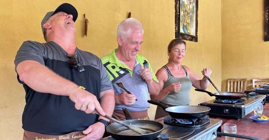 Ubud: Balinese Cooking Class with Hotel Transfers - Hotel Transfers That Make Ubud Feel Effortless