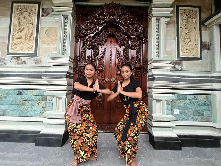 Ubud: Balinese Dance Class with Local Instructor - Price check: is $21 good value in Ubud?