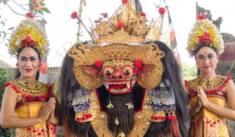 Ubud: Barong Dance and Keris Cultural Dance Show Tickets - Transfer vs No Transfer: How to Avoid Day-of Stress