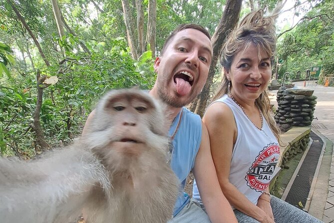 Ubud Bike Bali (Experience the real of Bali) - Pasar Kayuambua: a quick agrotourism stop that’s practical for families and first-timers